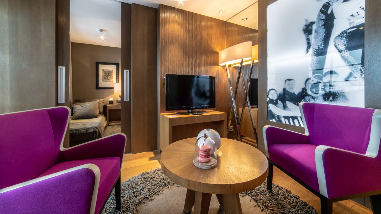 Luxury-Ski-Hotel-Courchevel-1850-Hotel-Le-Strato-Oxford-Ski-Bedroom (3).jpg