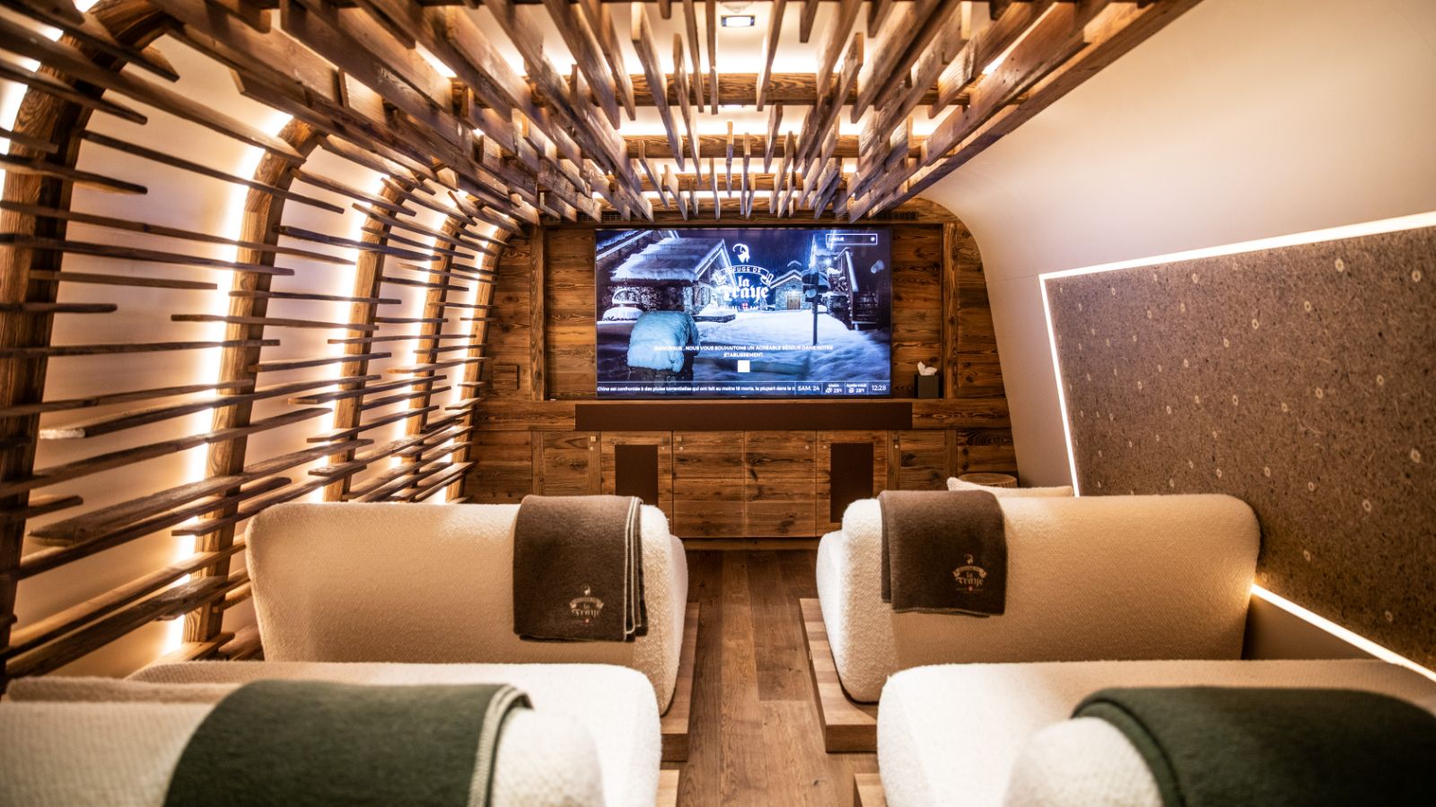 Luxury-Ski-Chalet-Meribel-Refuge-De-La-Traye-Oxford-Ski-TV-Room.jpg