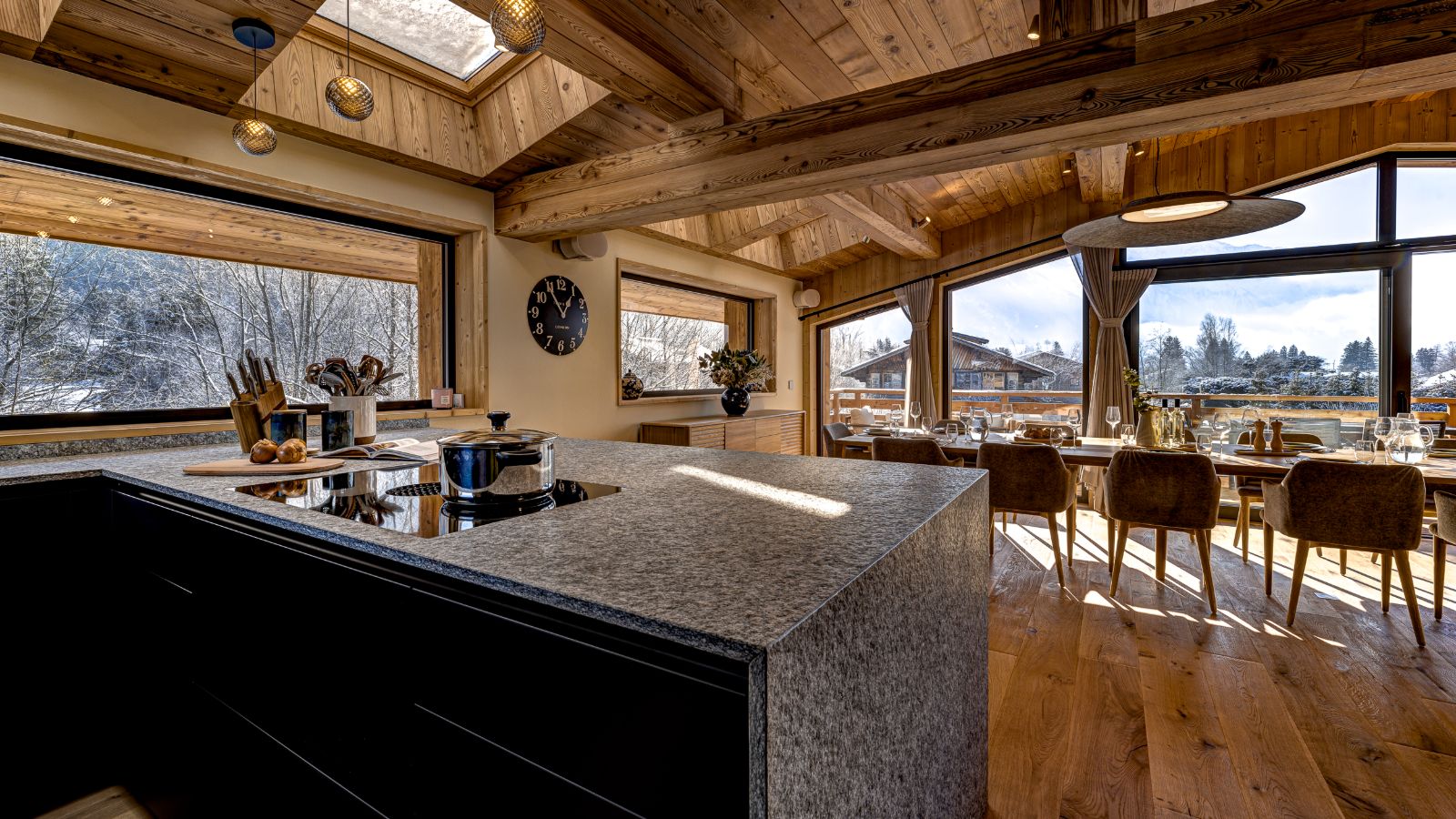 Luxury-Ski-Chalet-Chamonix-Chalet-Josephone-Oxford-Ski-Kitchen.jpg
