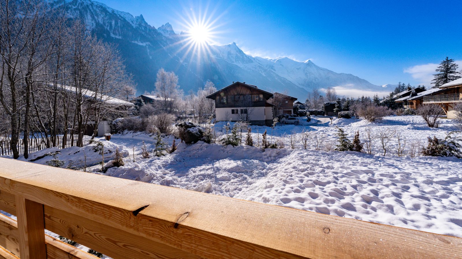 Luxury-Ski-Chalet-Chamonix-Chalet-Josephone-Oxford-Ski-View.jpg