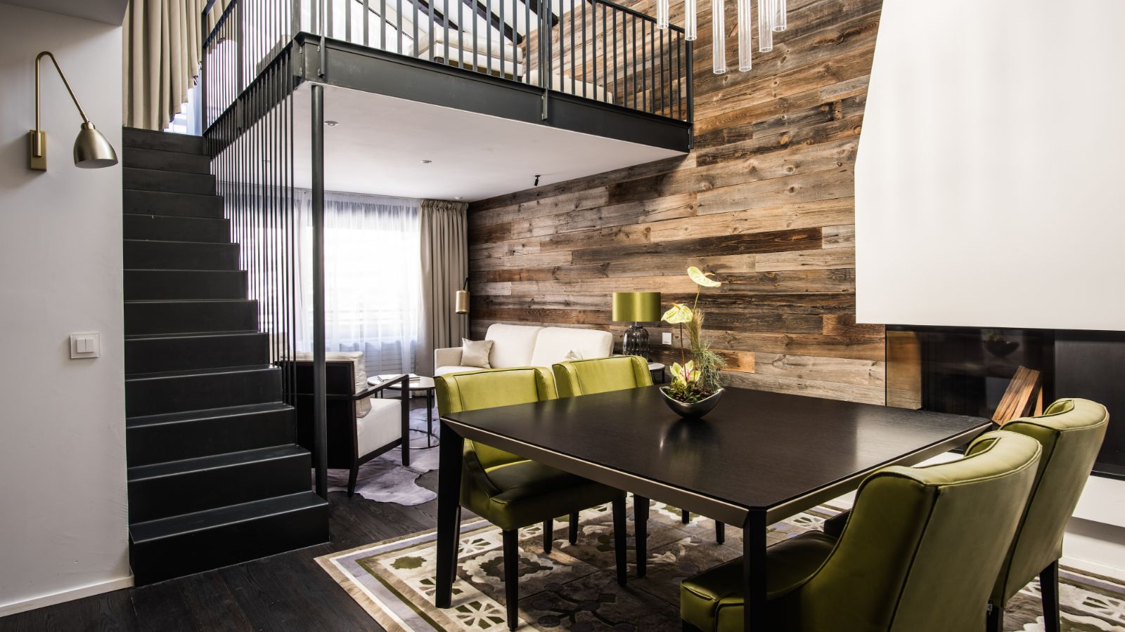 luxury-ski-hotels-zermatt-alpenhof-oxford-ski-penthouse-deluxe (4).jpg