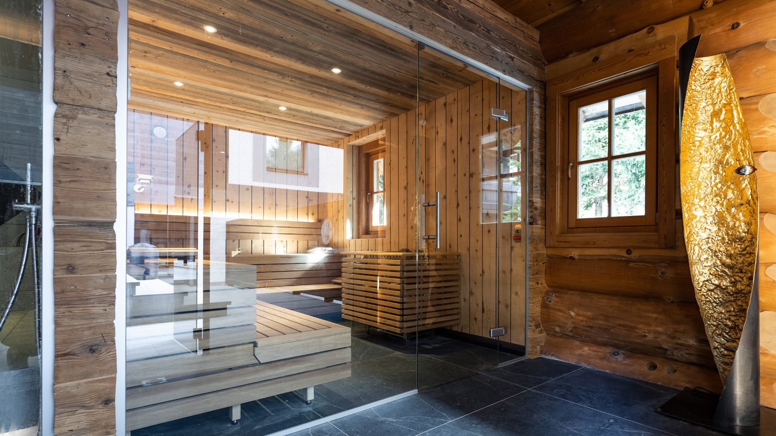 luxury-ski-hotels-zermatt-alpenhof-oxford-ski-sauna (3).jpg