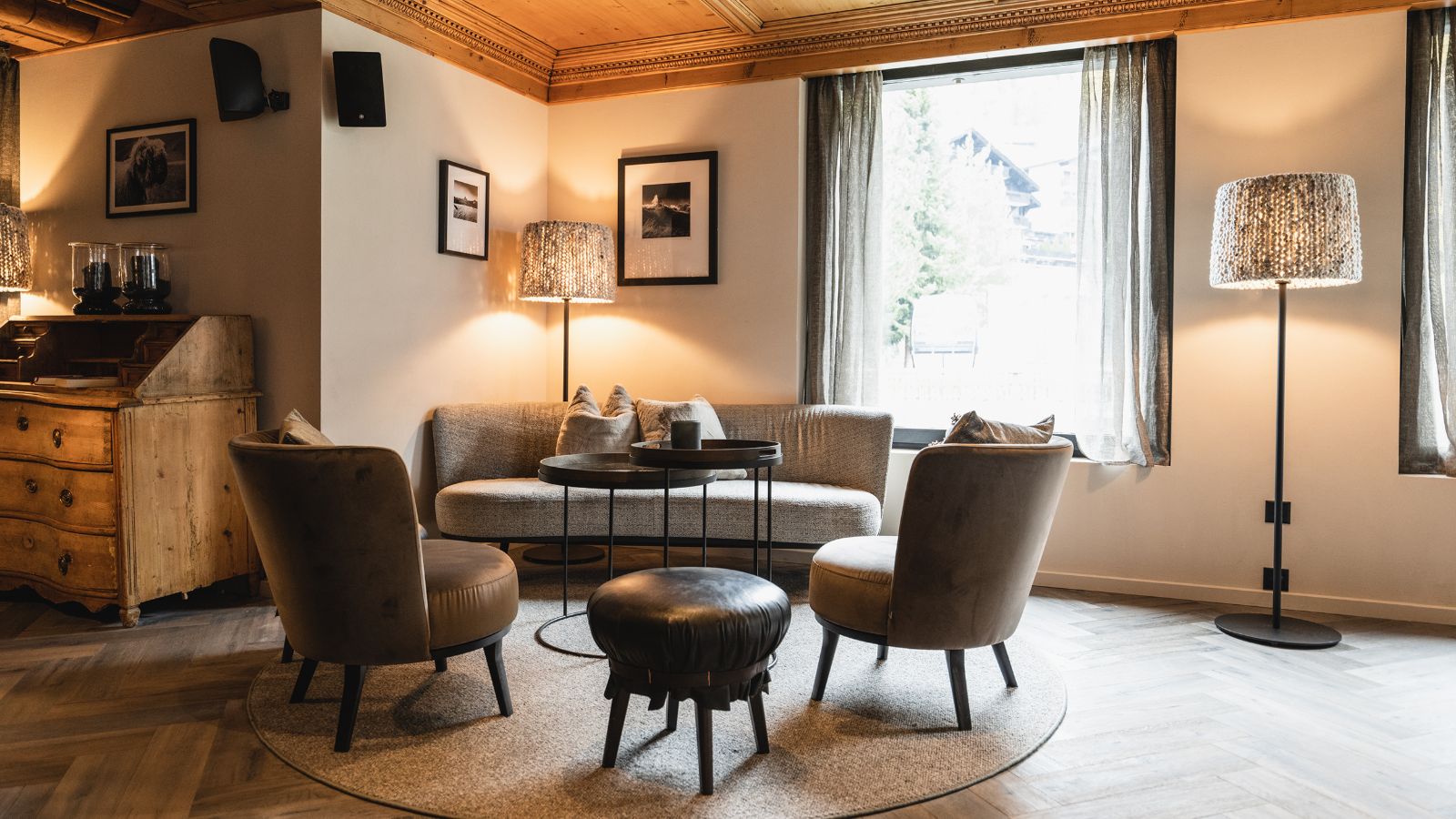 luxury-ski-hotels-zermatt-alpenhof-oxford-ski (20).jpg