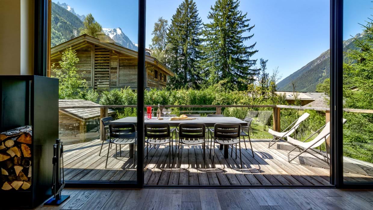 Chalet Black Stone- Inside Exterior View- Luxury Ski Chalet- Oxford Ski Company (1).jpg