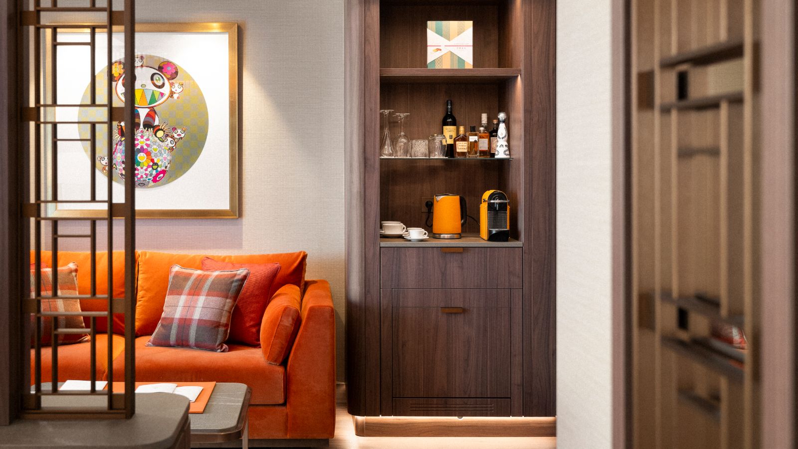 Luxury-Ski-Hotel-Courchevel-1850-Maya-Hotel-Oxford-Ski-Bedroom (2).jpg