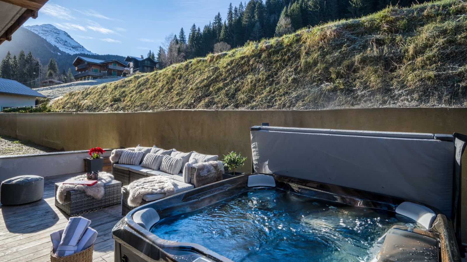 Luxury-Ski-Chalet-Morzine-Chalet-Tournesol-Oxford-Ski-Hot-Tub.jpg