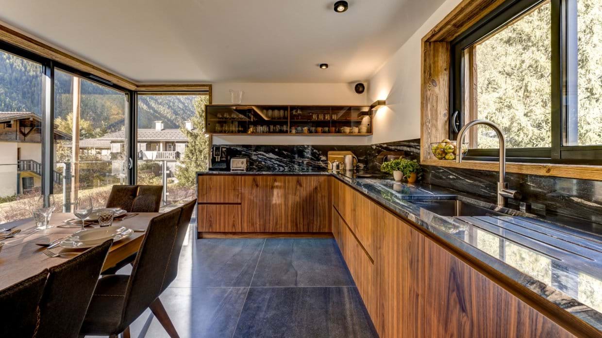 Luxury-Ski-Chalet-Chamonix-Cotes-Lavancher-Oxford-Ski-Kitchen.jpg