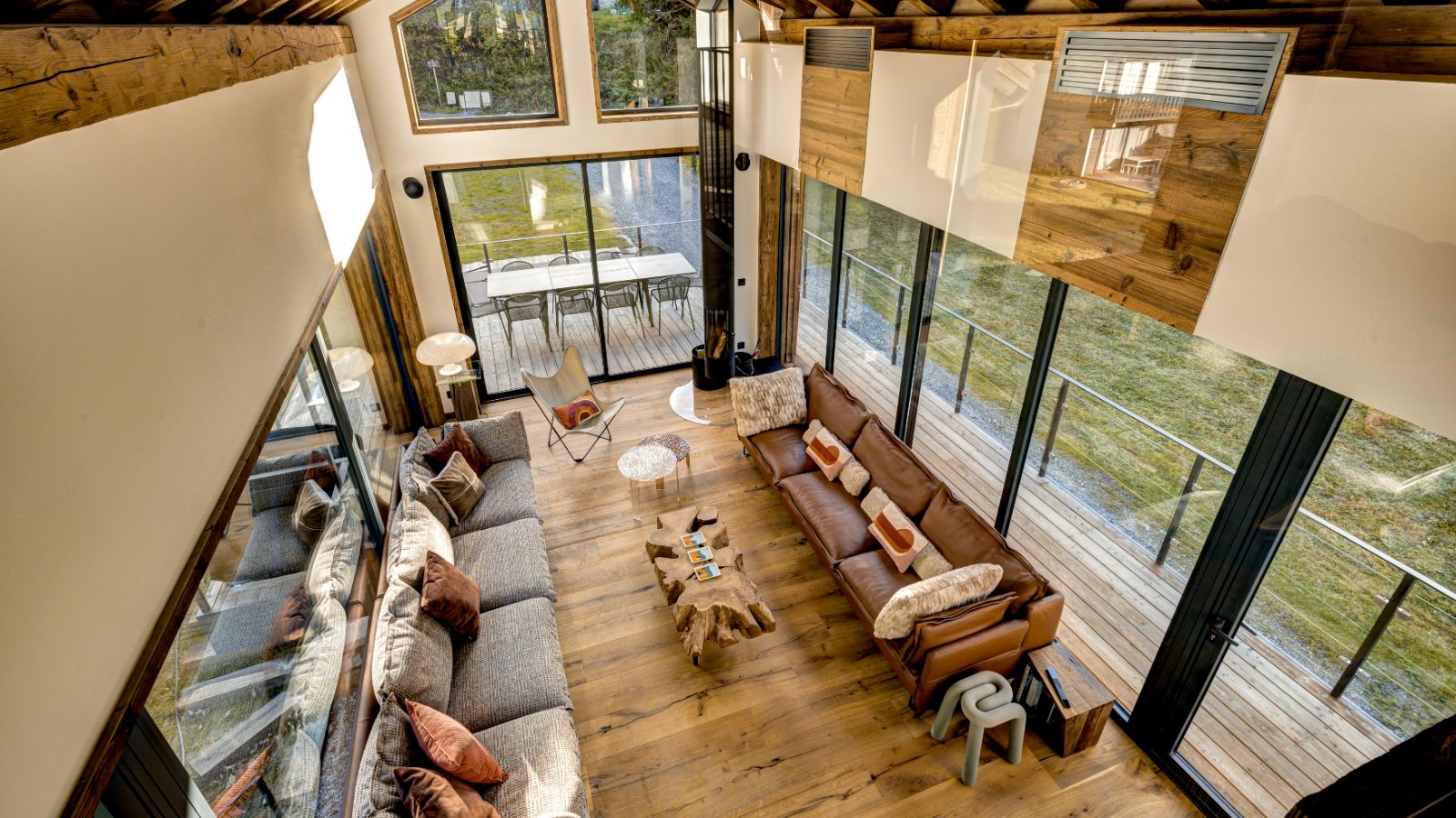 Luxury-Ski-Chalet-Chamonix-Cotes-Lavancher-Oxford-Ski-Lounge-Aerial.jpg