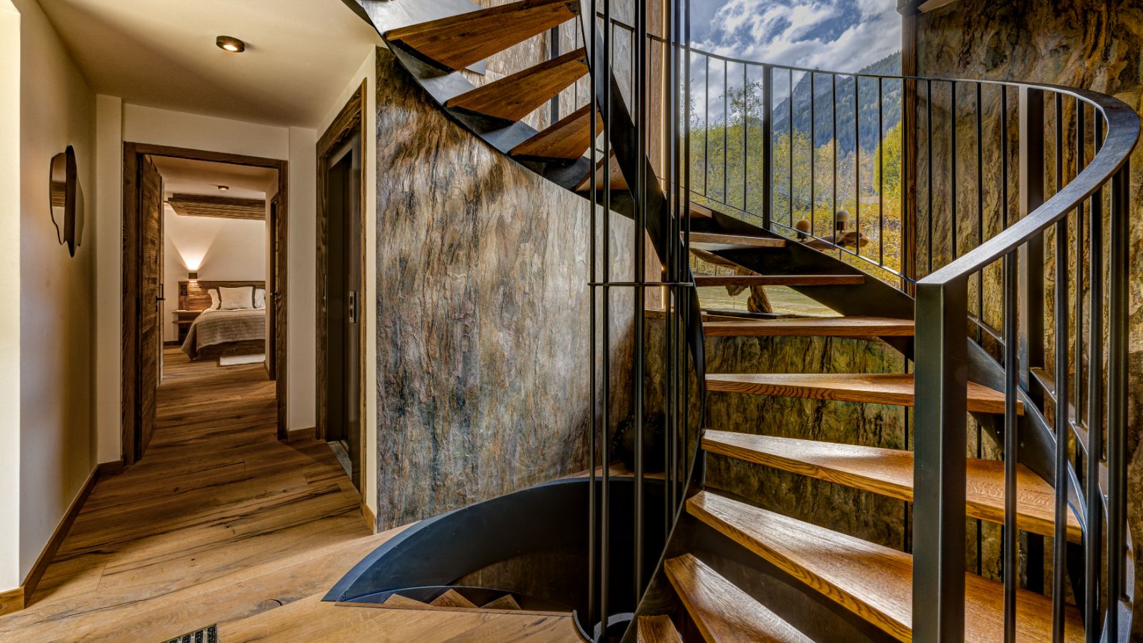 Luxury-Ski-Chalet-Chamonix-Cotes-Lavancher-Oxford-Ski-Stairs.jpg