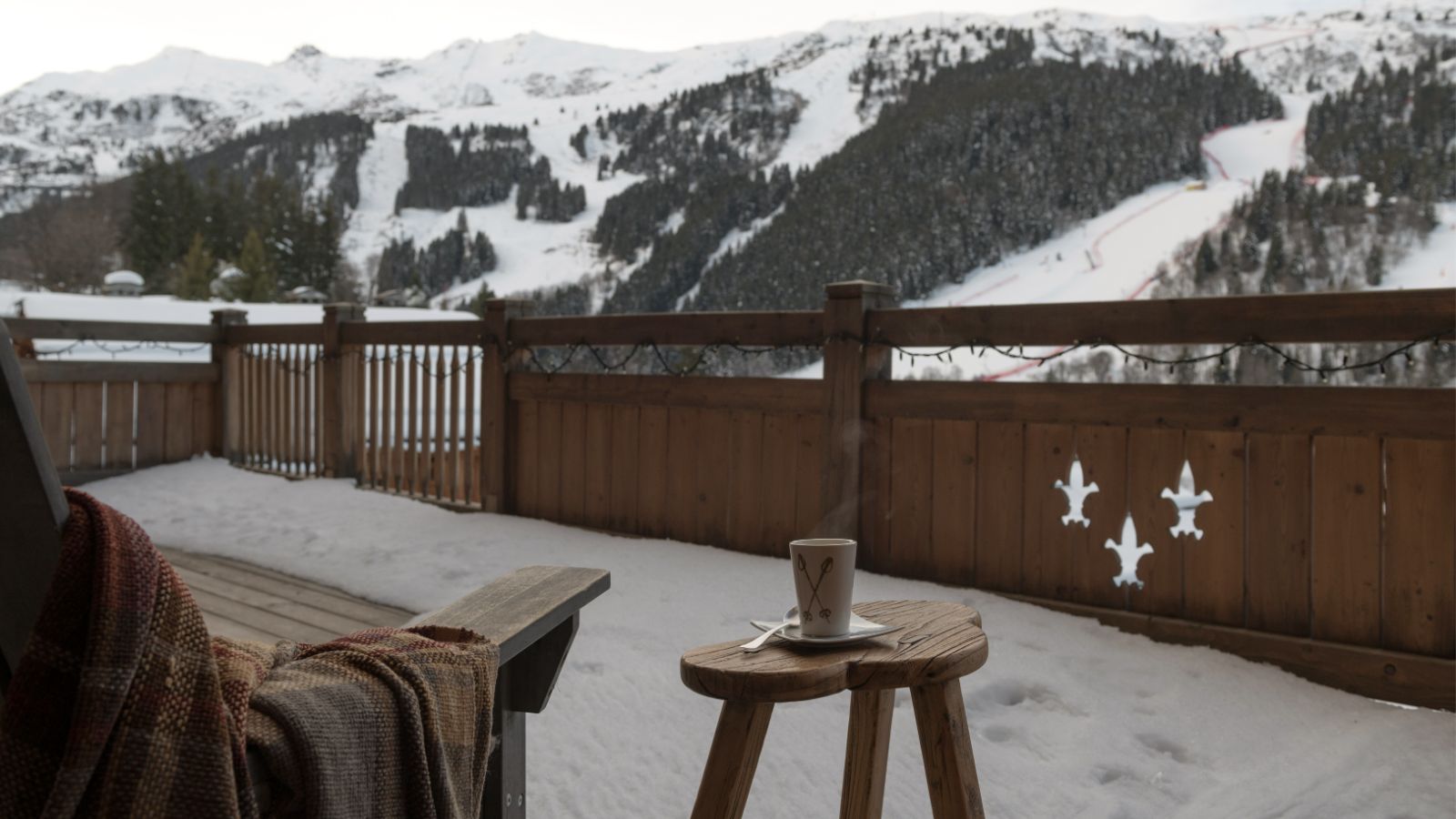 Luxury-Ski-Chalet-Meribel-Lodge SHL-Oxford-Ski-Terrace2.jpg
