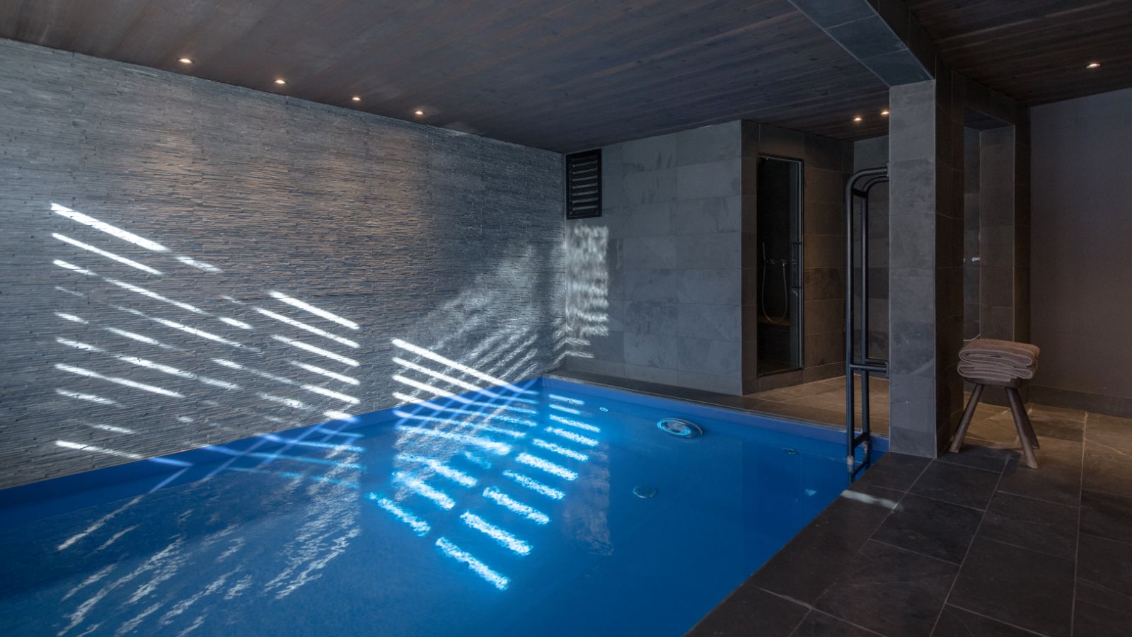 Luxury-Ski-Chalet-Meribel-Lodge SHL-Oxford-Ski-Pool.jpg