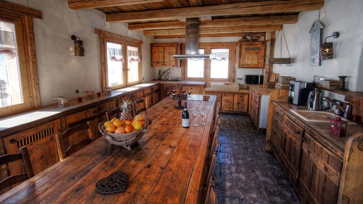 Luxury-Ski-Chalet-Meribel-Le Ruisseau du Raffort-Oxford-Ski-Kitchen diner.jpg