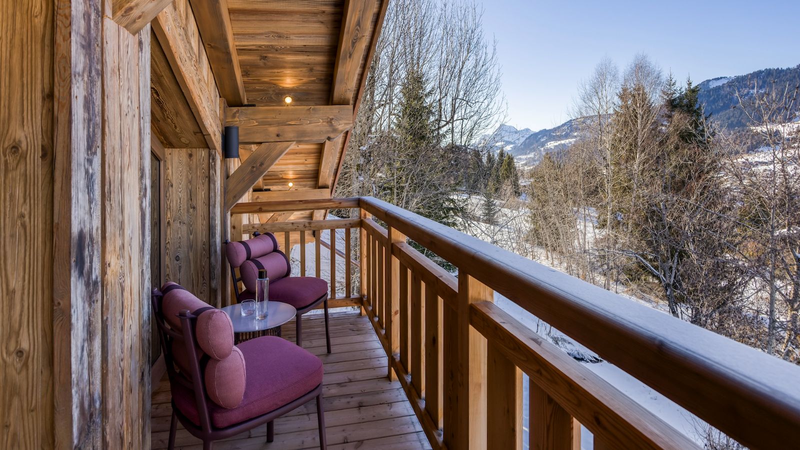 Luxury-Ski-Chalet-Megeve-Chalet-Aspen-Oxford-Ski-terrace.jpg