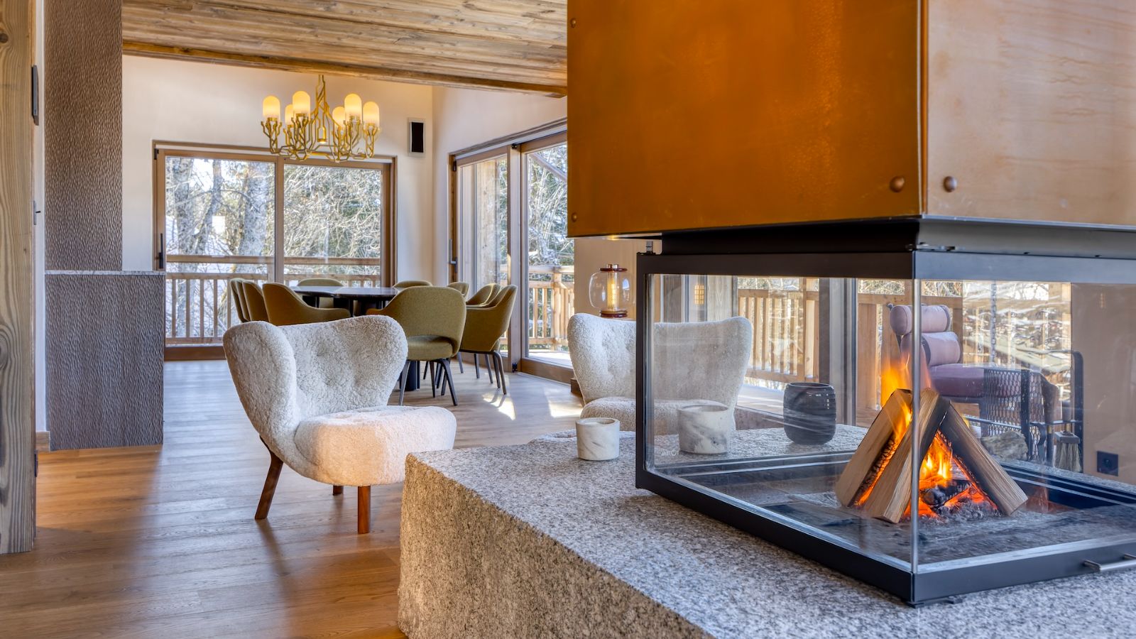 Luxury-Ski-Chalet-Megeve-Chalet-Aspen-Oxford-Ski-fireplace.jpg