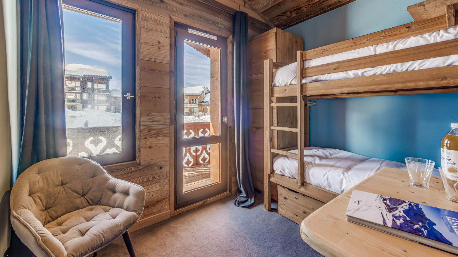Luxury-Ski-Chalet-La-Plagne-Chalet-Riva-Oxford-Ski-Bunk-Bedroom (7).jpg