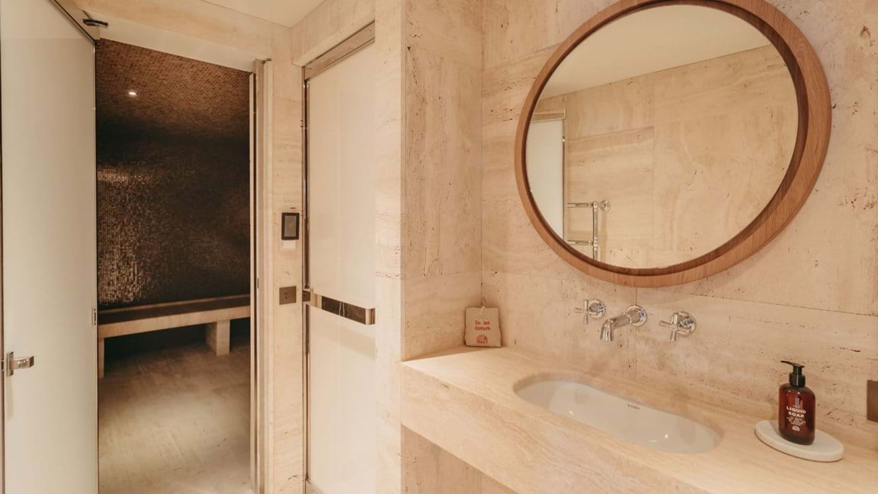 luxury-ski-chalet-courchevel-1850-lily-of-the-valley-oxford-ski-bathroom (2).jpg