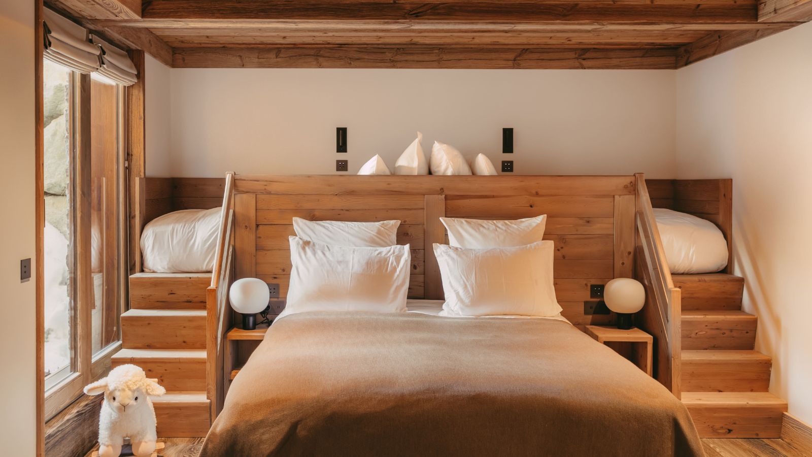 luxury-ski-chalet-courchevel-1850-lily-of-the-valley-oxford-ski-family-bedroom.jpg