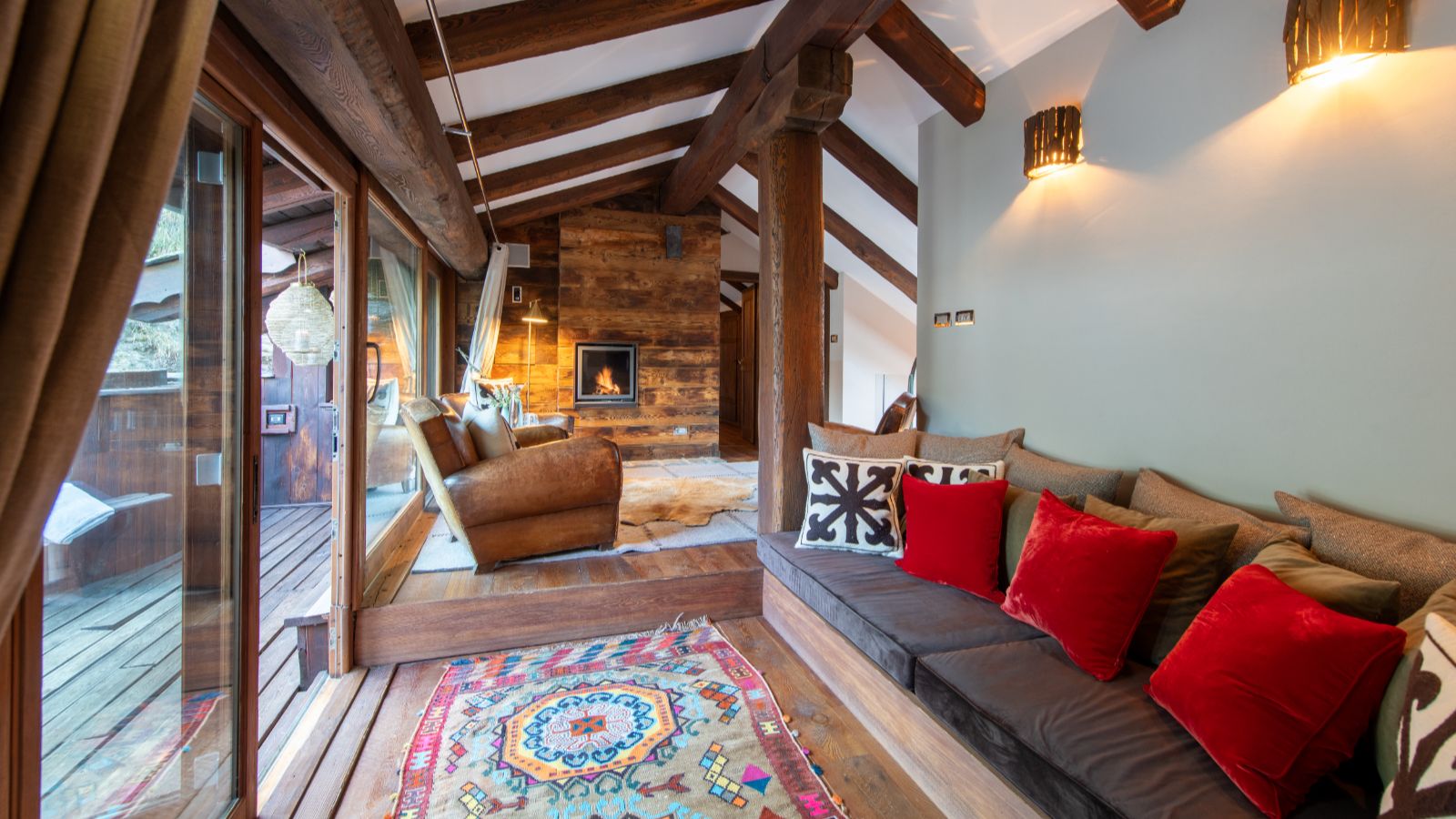 luxury-ski-chalets-milky-way-baita-1697-oxford-ski-snug (1).jpg