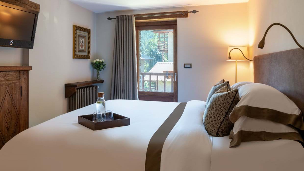 luxury-ski-chalets-milky-way-baita-1697-oxford-ski (1).jpg