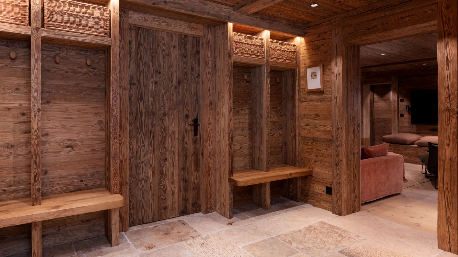 Luxury-Ski-Chalet-Verbier-Alex-Penthouse-Oxford-Ski-Ski-Room.jpg