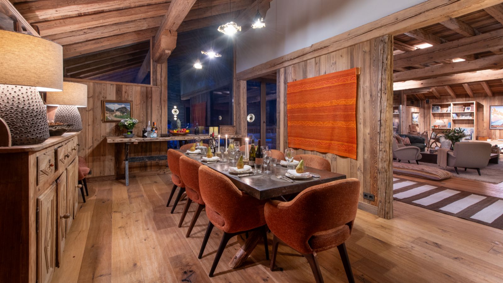 Luxury-Ski-Chalet-Val-D-Isere-Chalet-Lashca-Oxford-Ski-Dining3.jpg