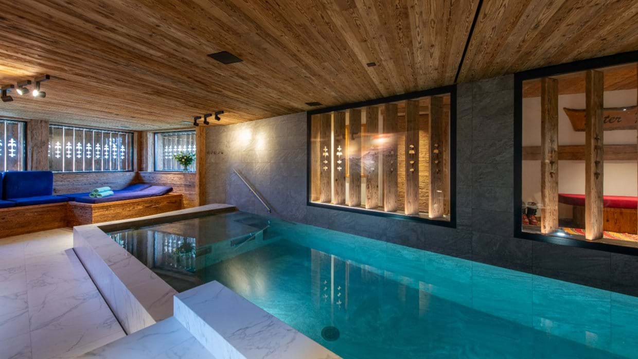 Luxury-Ski-Chalet-Verbier-Chalet-Peter-Pan-Oxford-Ski-Pool.jpg