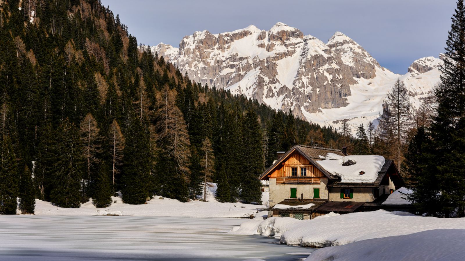 Luxury-Ski-Hotel-Madonna-di-Campiglio-Chalet-Del-Sogno-Suite (21).jpg