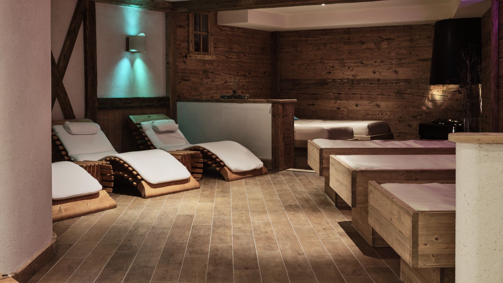 Luxury-Ski-Hotel-Madonna-di-Campiglio-Chalet-Del-Sogno-Suite (24).jpg