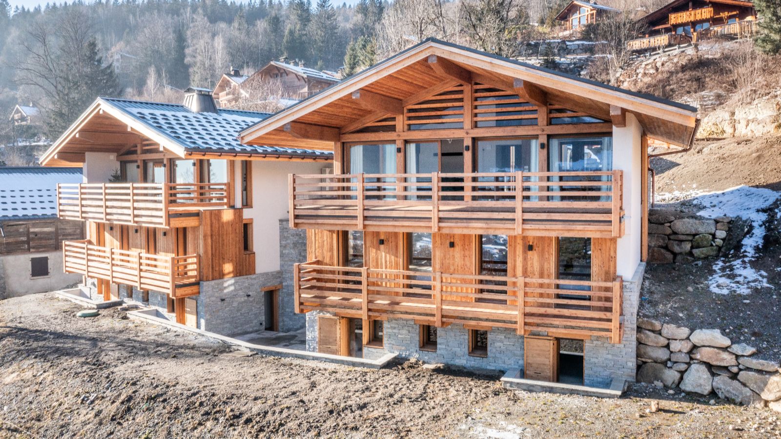 Luxury-Ski-Chalet-Chamonix-Chalet-Foxden-Oxford-Ski-Exterior.jpg