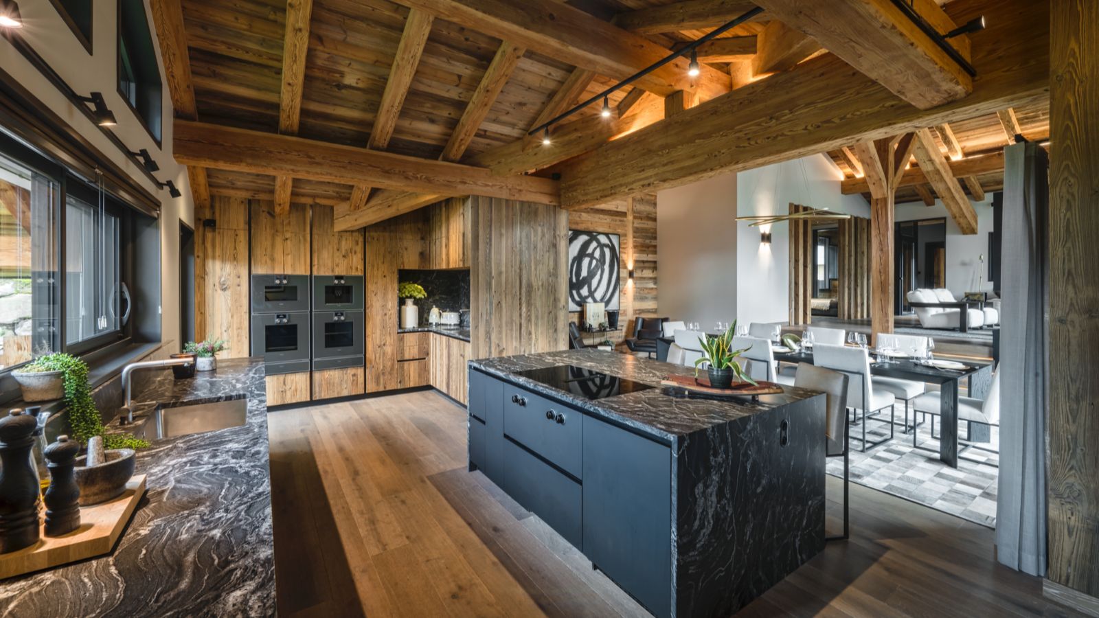 Luxury-Ski-Chalet-Morzine-Chalet-Ecliptique-Oxford-Ski-Kitchen.jpg