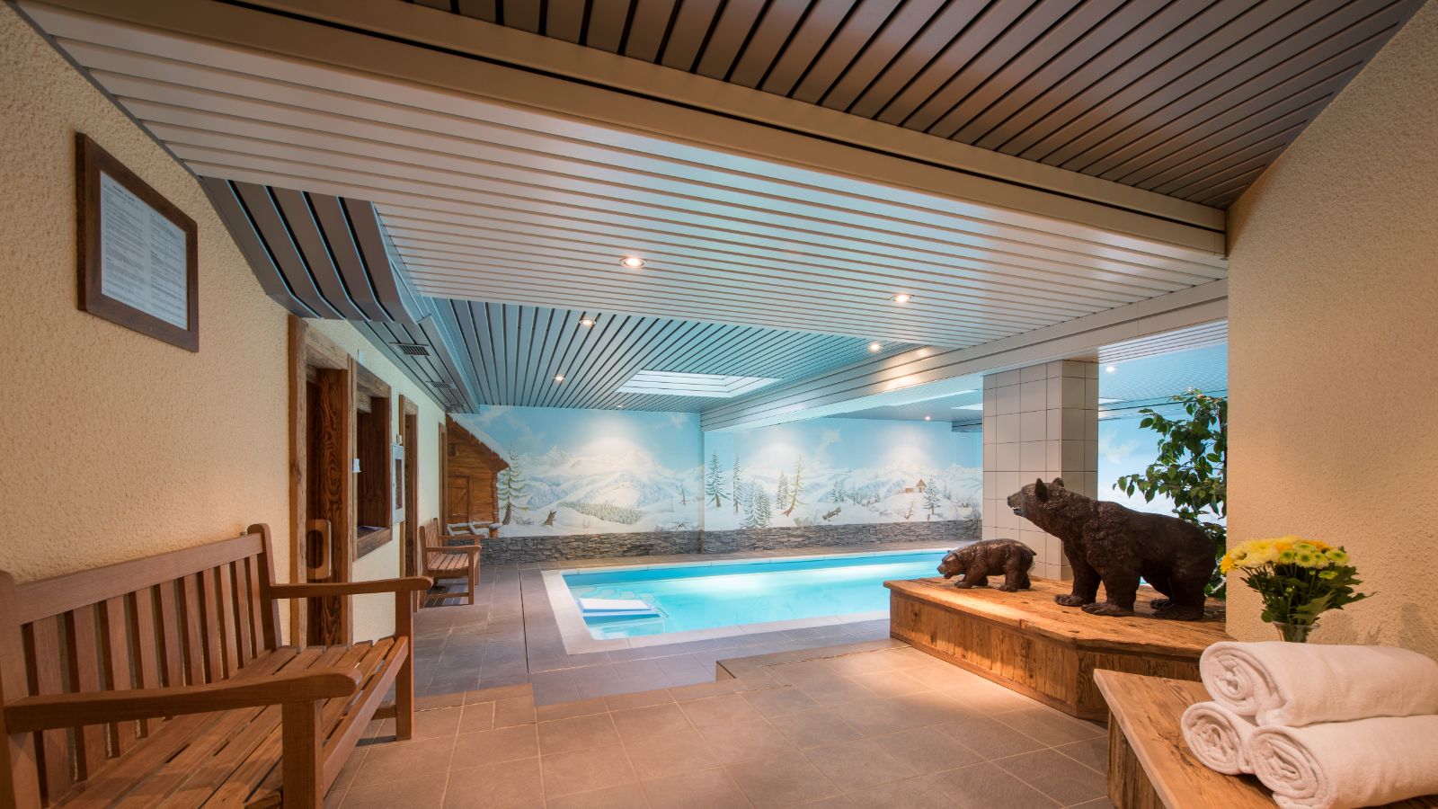 Hickory - Pool (2).jpg