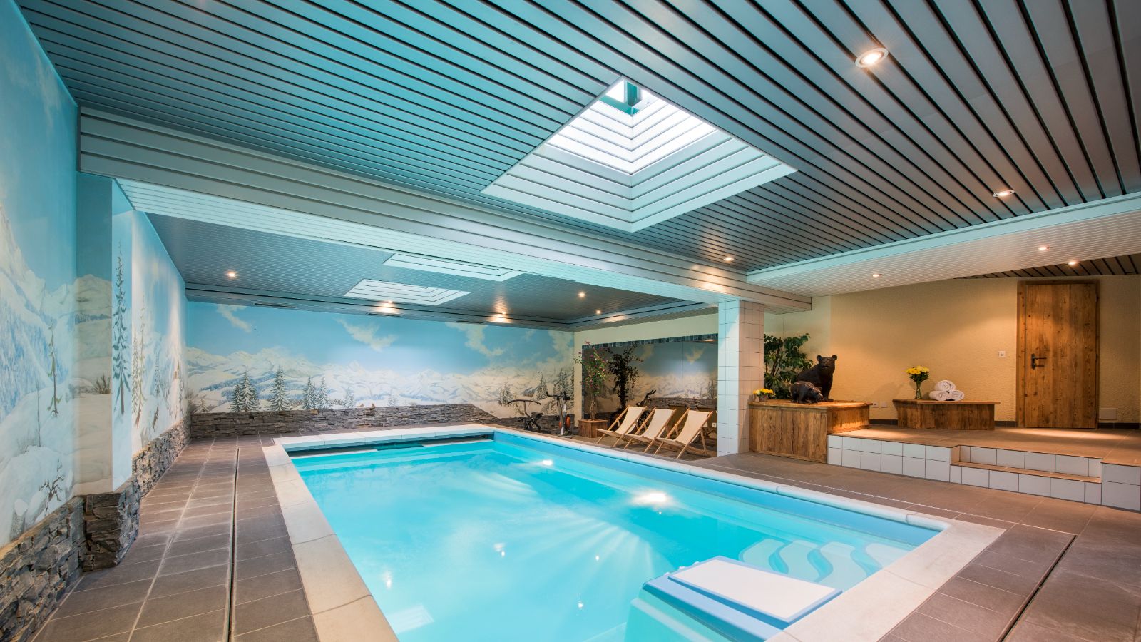 Hickory - Pool (1).jpg