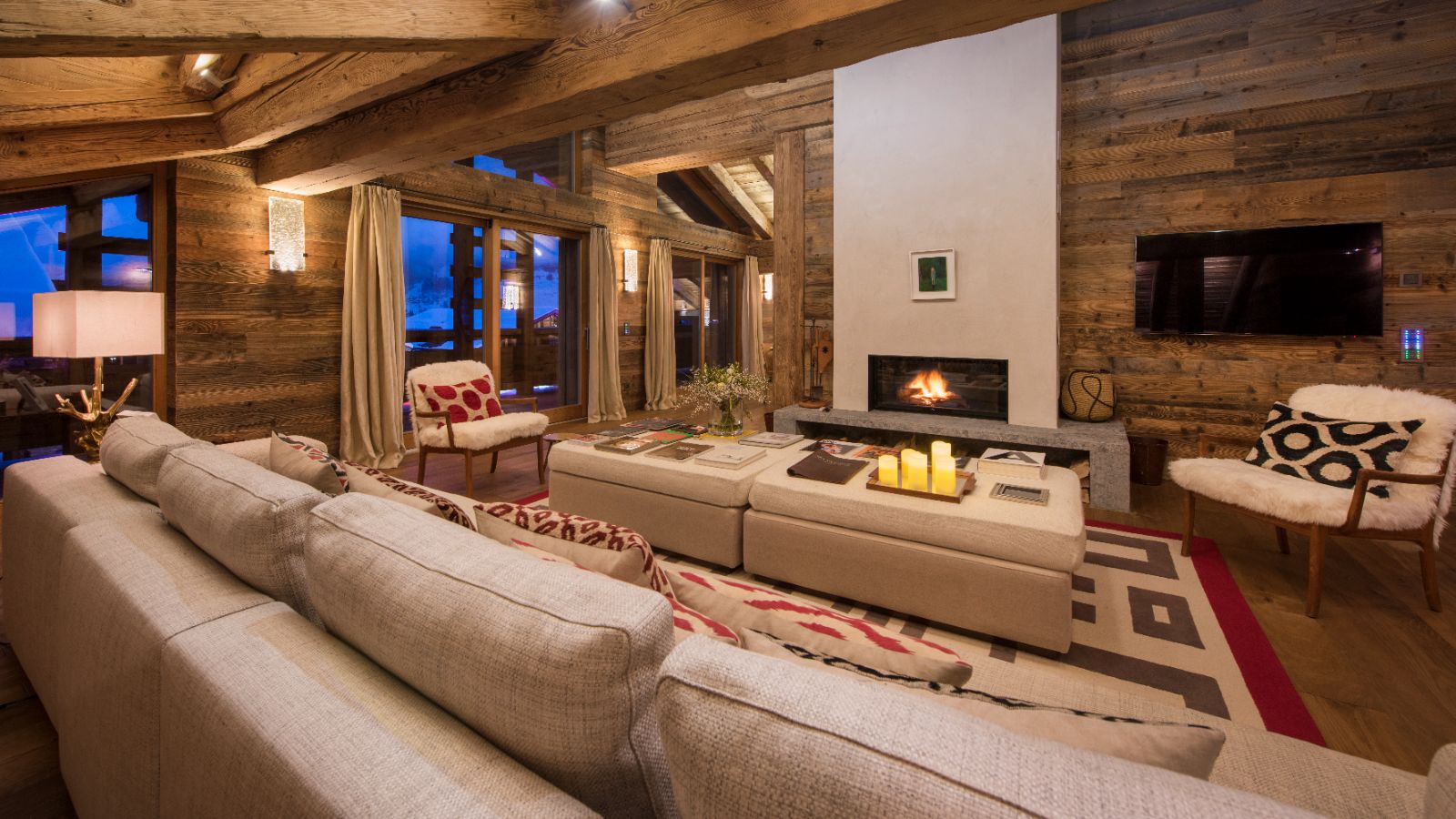 PlaceBlanche2 - Living Room (1).jpg