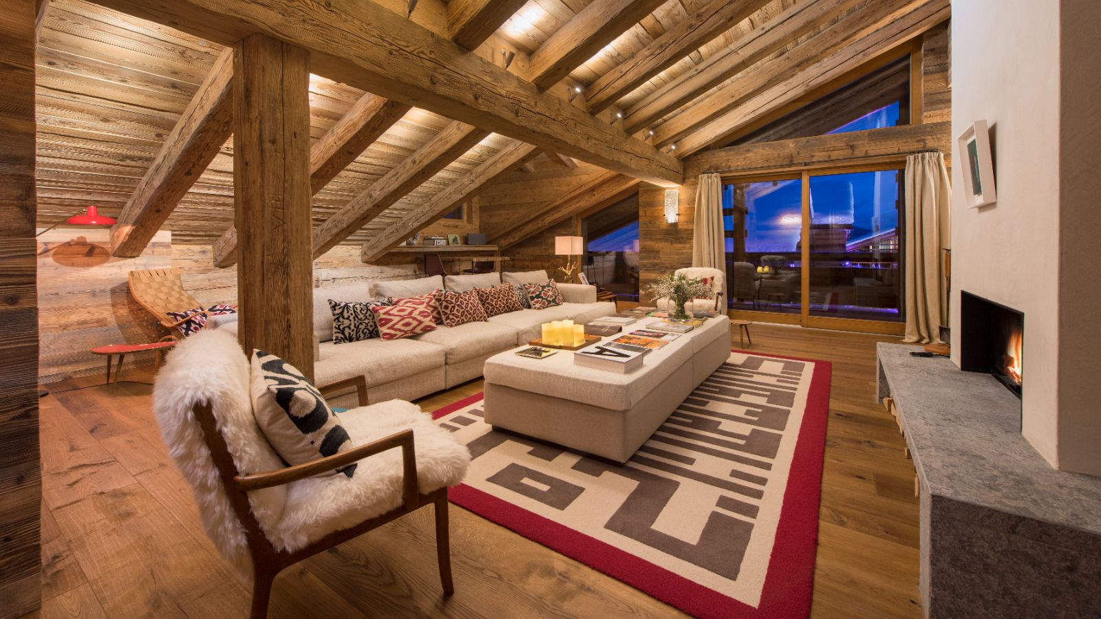 PlaceBlanche2 - Living Room (2).jpg