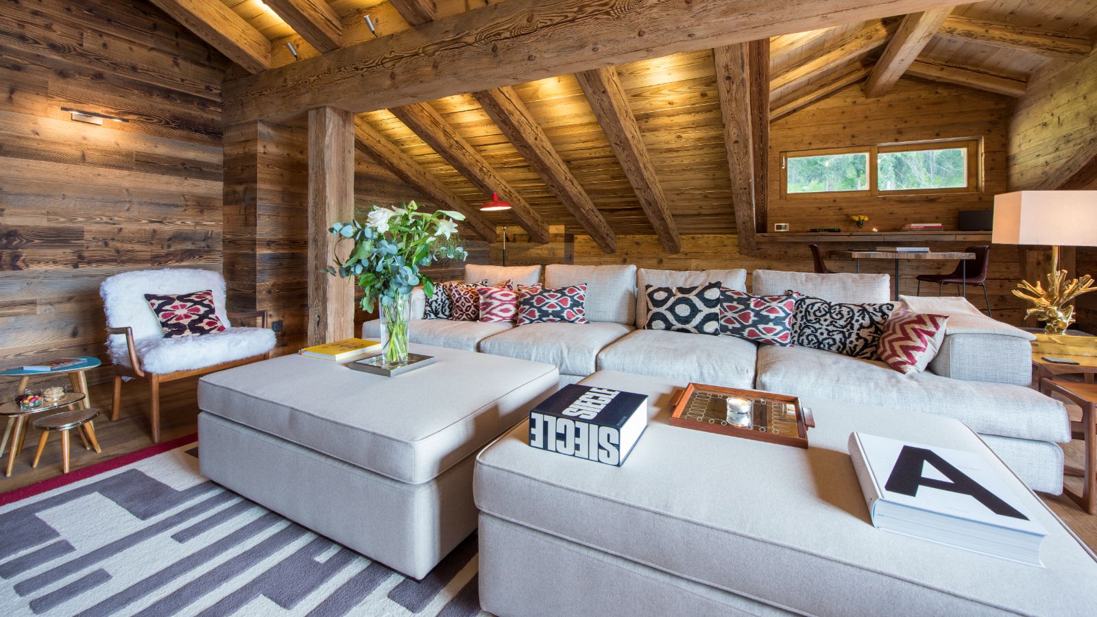 PlaceBlanche2 - Living Room (9).jpg