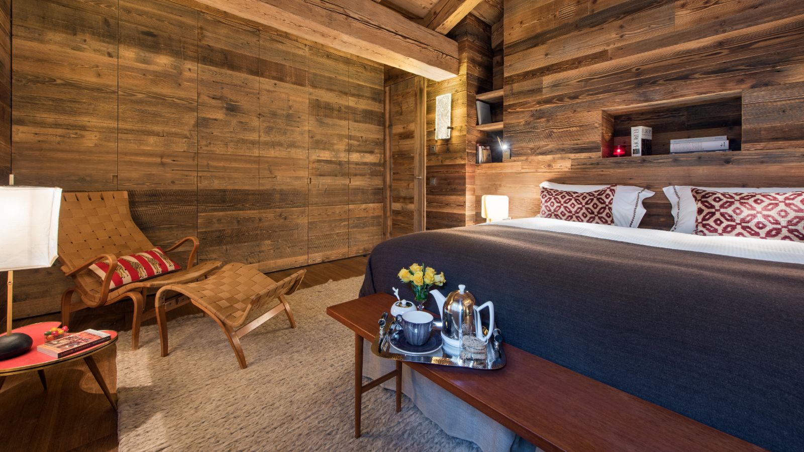 PlaceBlanche2 - Bedroom 2 (3).jpg