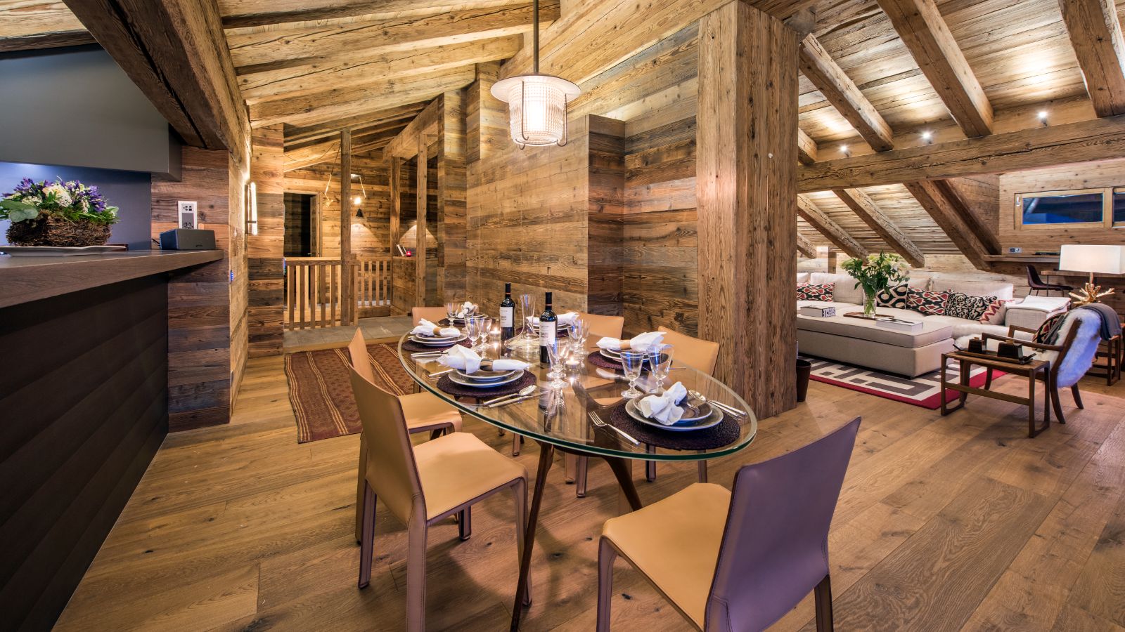 PlaceBlanche2 - Dining Area (4).jpg