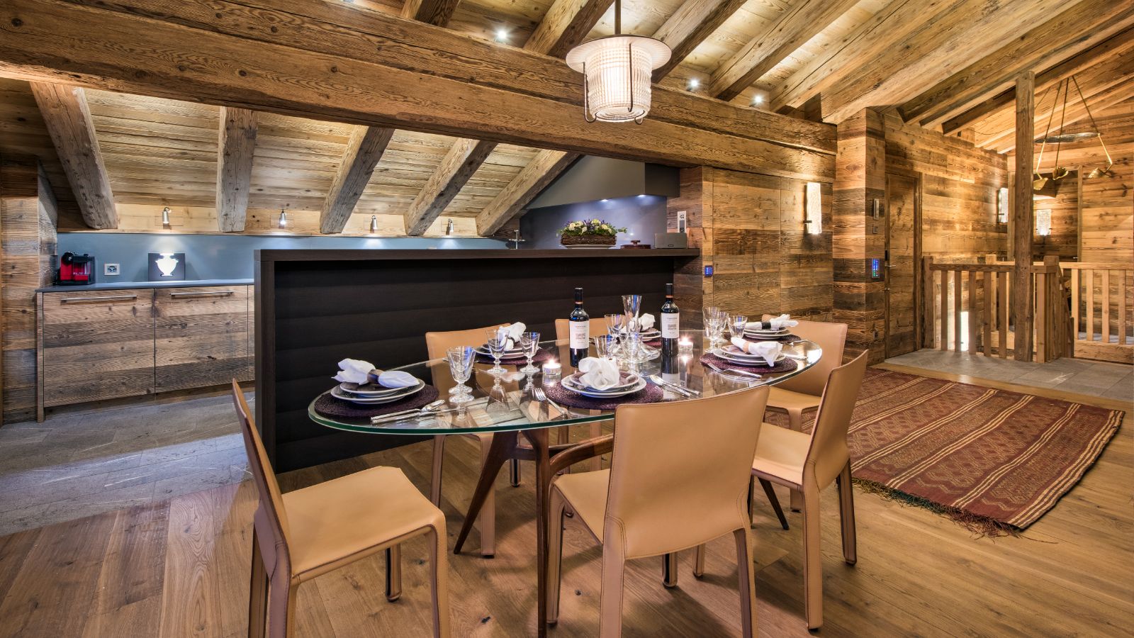 PlaceBlanche2 - Dining Area (5).jpg