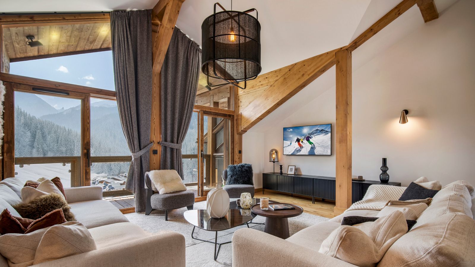 Luxury-Ski-Chalet-Penthouse-Astral-Courchevel-1650-Oxford-Ski-Lounge.jpg