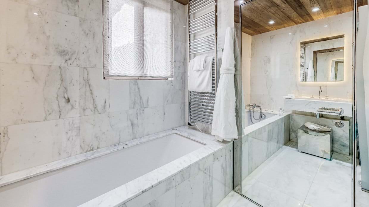 bath3.jpg
