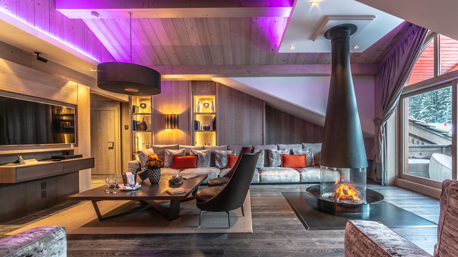 luxury-ski-hotels-courchevel-1850-grandes-alpes-oxford-ski (3).jpg