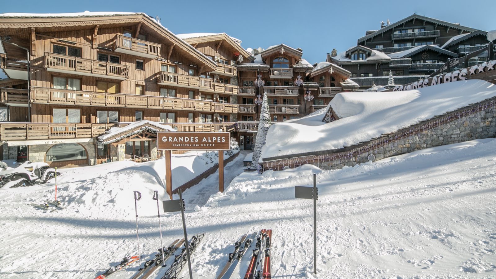 The Grandes Alpes Hotel