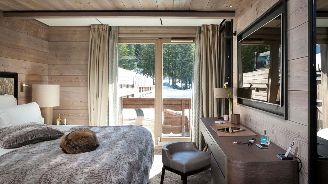 luxury-ski-hotels-courchevel-1850-grandes-alpes-oxford-ski-beryl.jpg