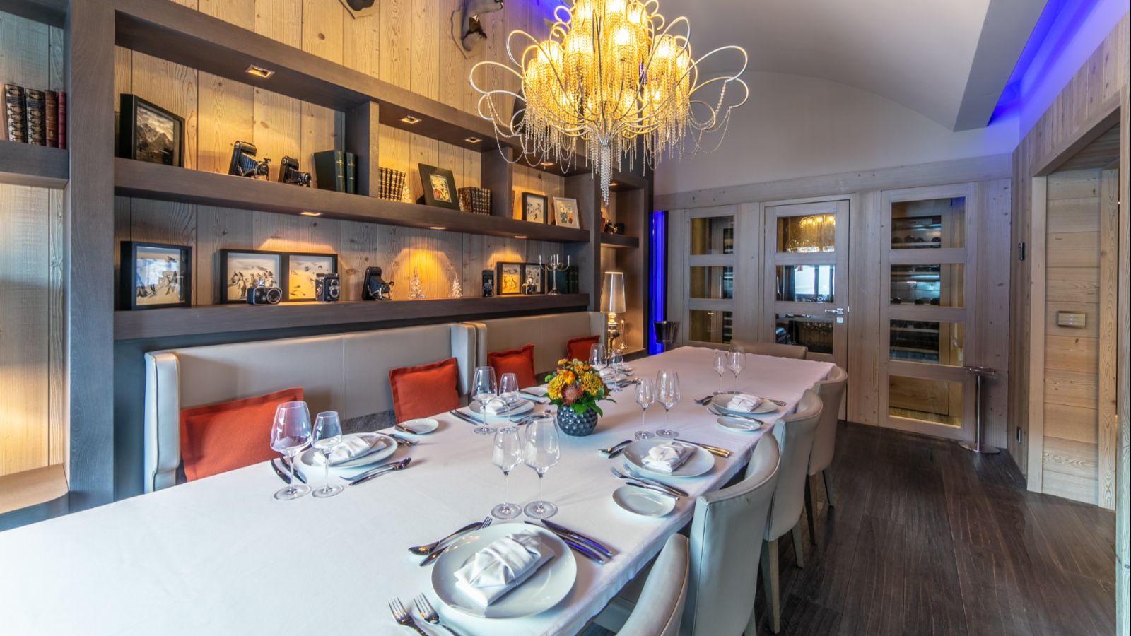 luxury-ski-hotels-courchevel-1850-grandes-alpes-oxford-ski (9).jpg