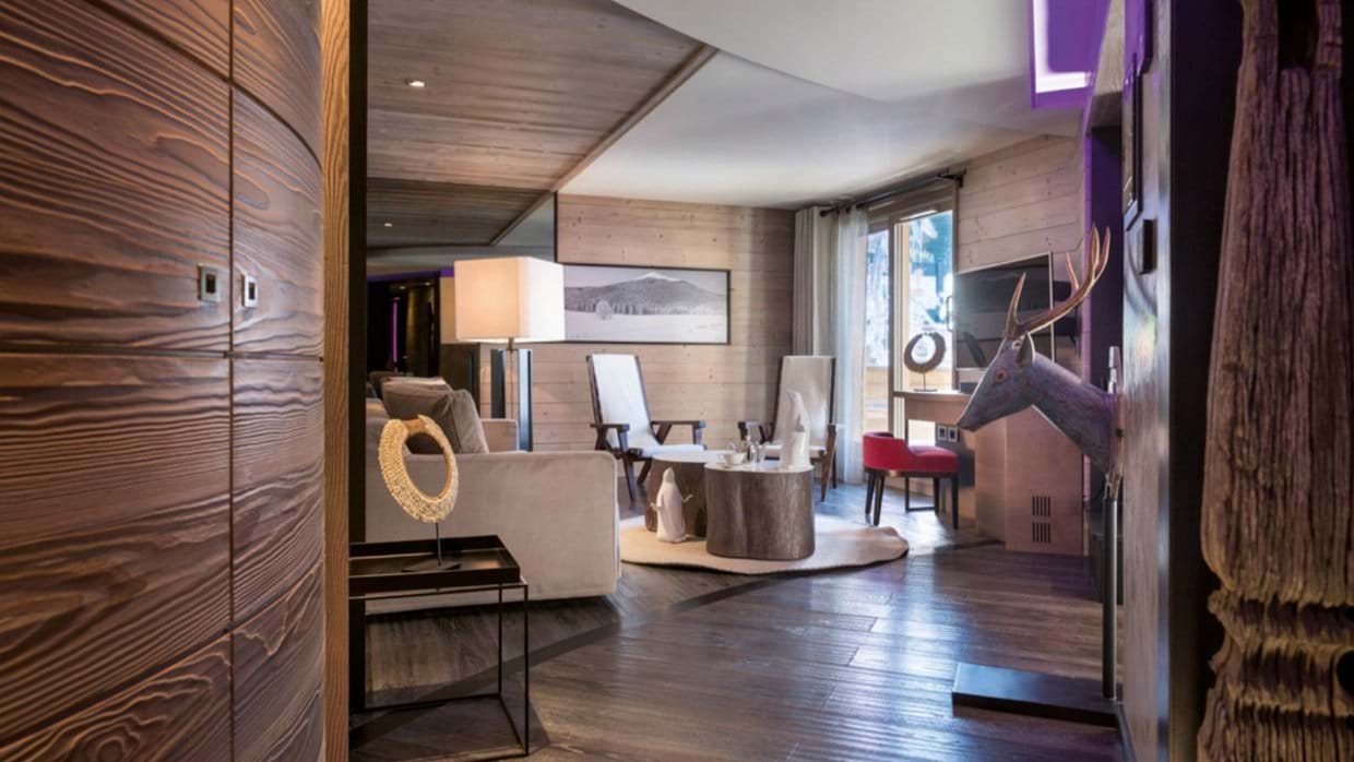 luxury-ski-hotels-courchevel-1850-grandes-alpes-oxford-ski-topaz (1).jpg
