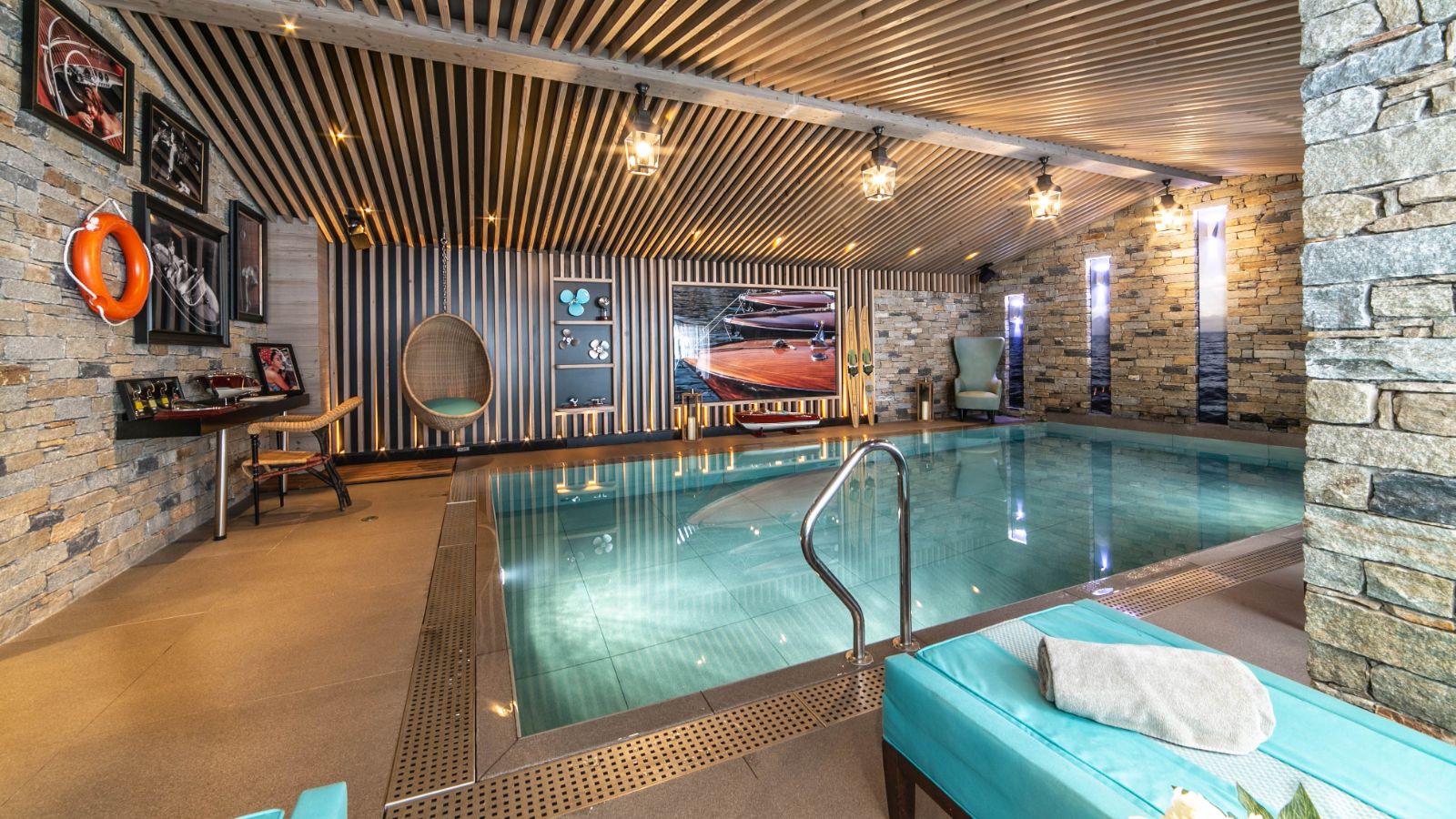 luxury-ski-hotels-courchevel-1850-grandes-alpes-oxford-ski-spa (1).jpg