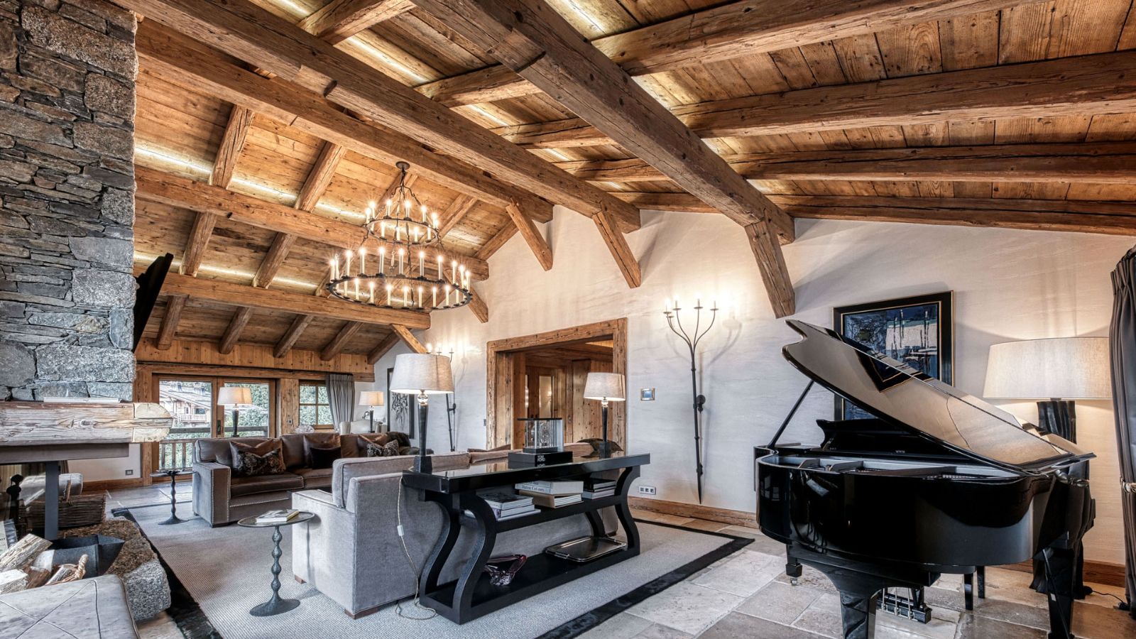 luxury-ski-chalets-aspen-megeve-oxford-ski-living (3).jpg