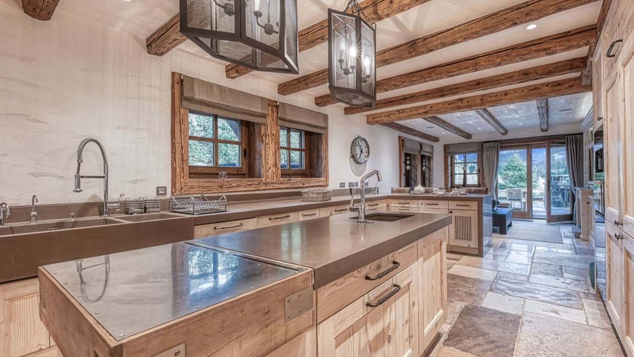 luxury-ski-chalets-aspen-megeve-oxford-ski-kitchen (1).jpg