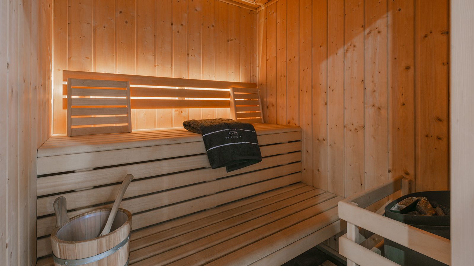 sauna.jpg