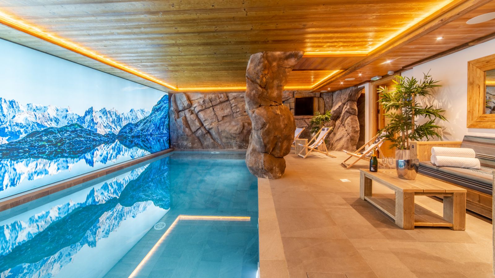 luxury-ski-chalets-meribel-ferme-de-mon-grand-pere-oxford-ski-spa (1).jpg
